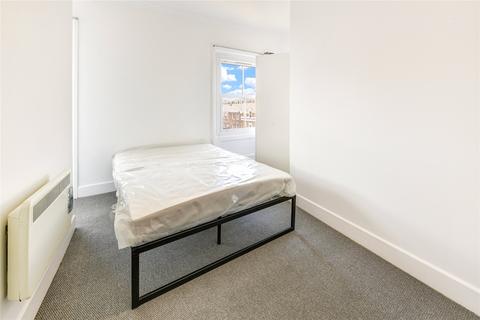 undefined, Wandsworth Road, London, SW8