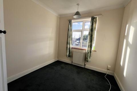 undefined, Chester Avenue, Luton LU4