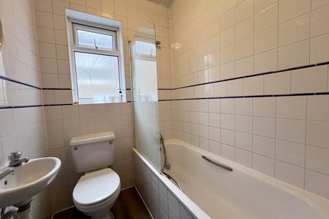 undefined, High Town Road, Luton LU2