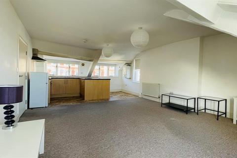 undefined, Worcester Road, Malvern, Worcestershire, WR14 4QW