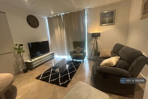 1 bedroom flat to rent, Halliday House, London, SW11