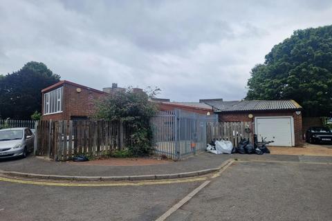 Industrial unit to rent, Port Royal St Southsea PO5 4NP