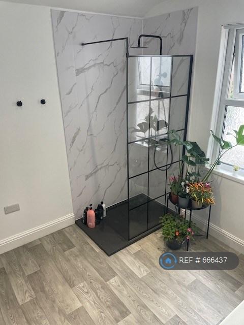 Large Bathroom