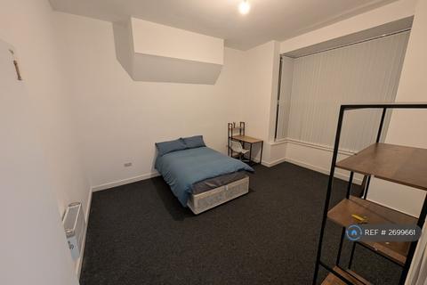 1 bedroom in a house share to rent, Hartington Road, Stockton-On-Tees, TS18