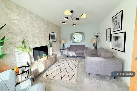 undefined, Ambergate Road, Bilston, WV14