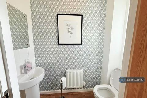 undefined, Ambergate Road, Bilston, WV14