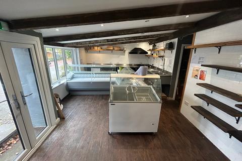 Retail property (high street) to rent, 4 Balfron Rd Killearn G63 9NJ