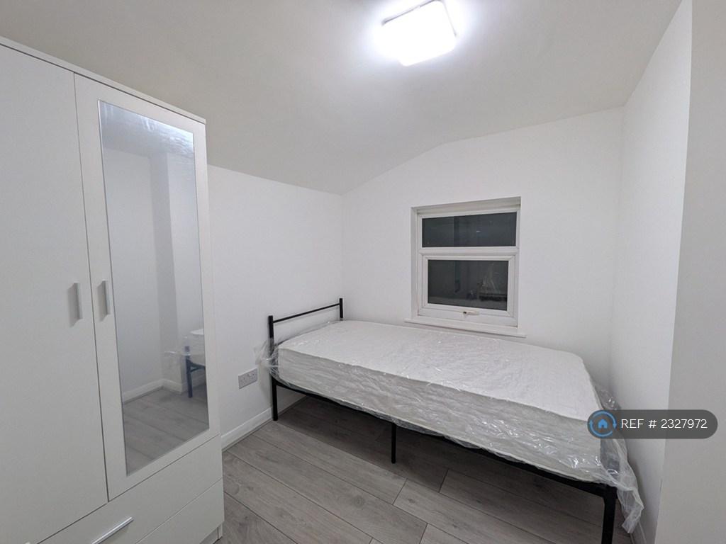 Bedroom4