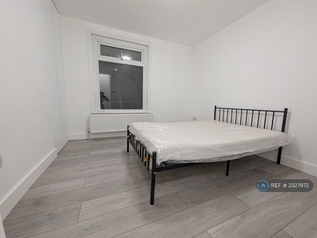 Bedroom2