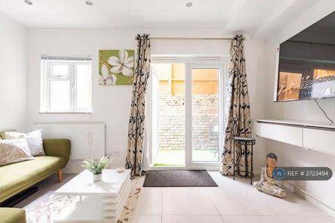 undefined, Gaywood Street, London, SE1