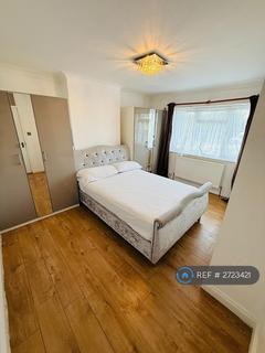 1 bedroom in a house share to rent, Charville Lane, Middlesex, UB4