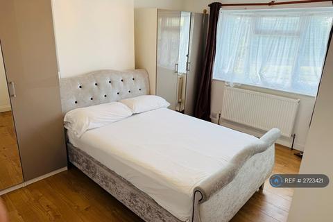 1 bedroom in a house share to rent, Charville Lane, Middlesex, UB4
