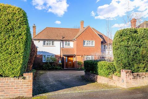 undefined, Heath Drive, Sutton