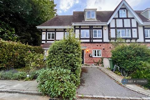 undefined, Virginia Close, Bromley, BR2