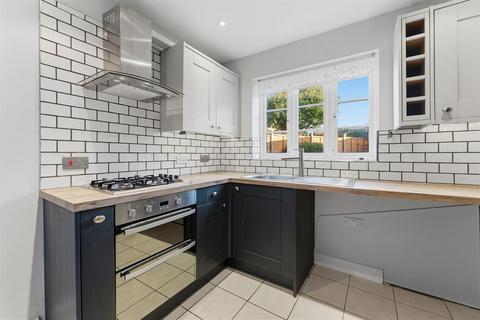 undefined, Scholars Row, Mawsley