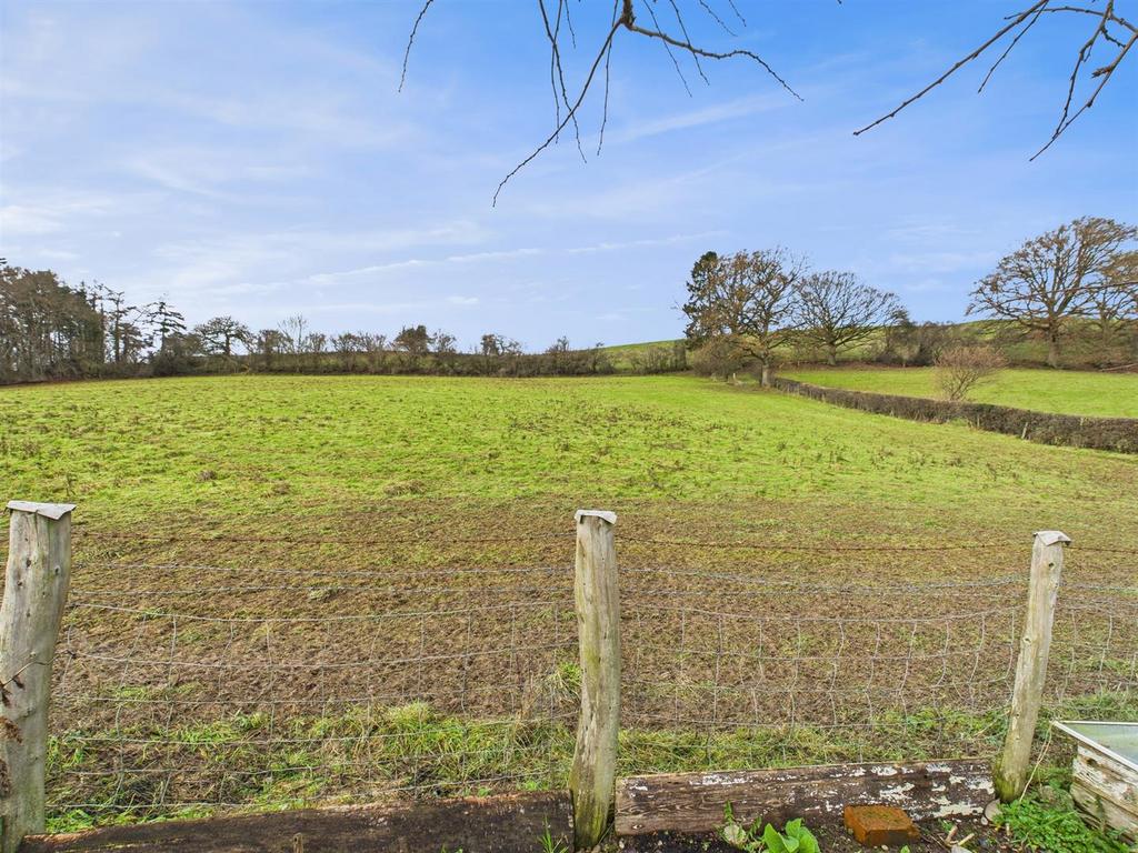 CAM01713 G0-PR0151-STILL029.jpg