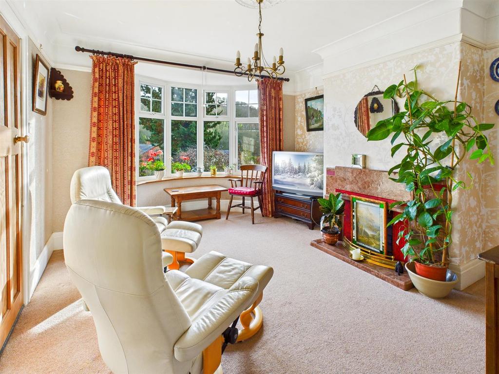 CAM01713 G0-PR0151-STILL019.jpg