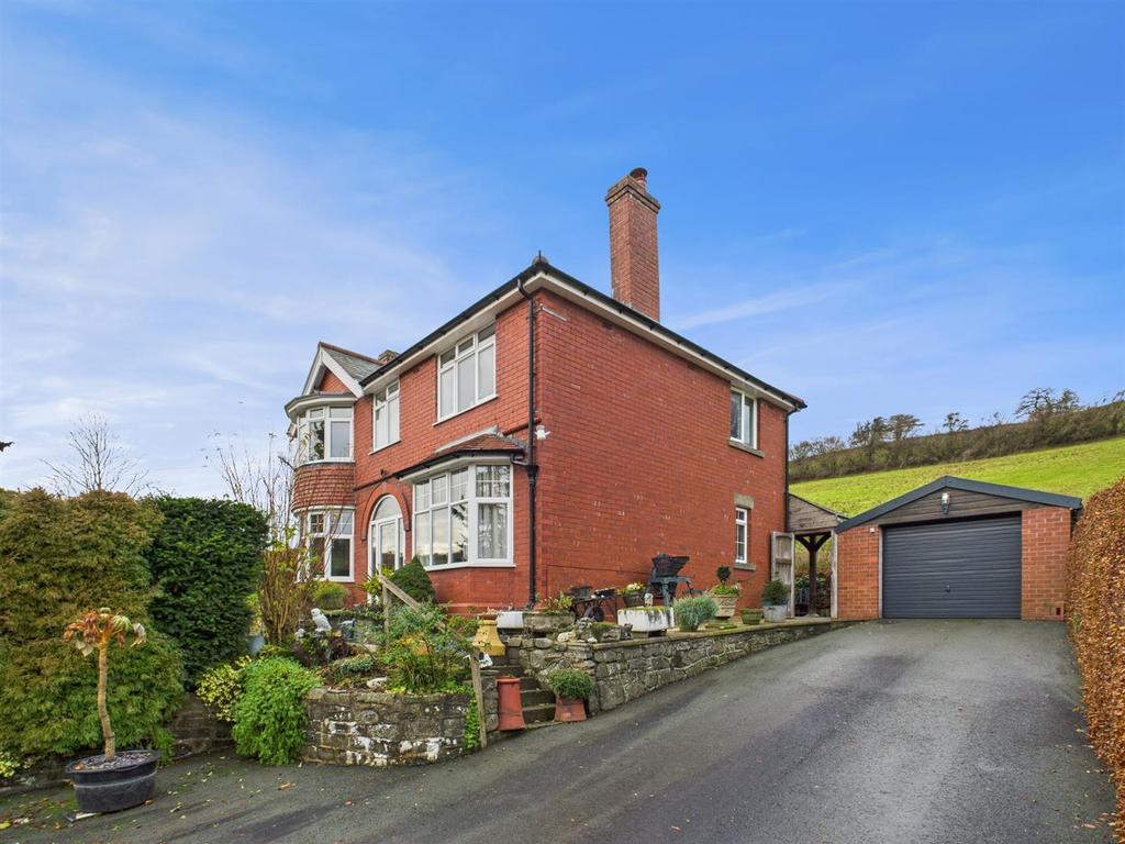 CAM01713 G0-PR0151-STILL044.jpg