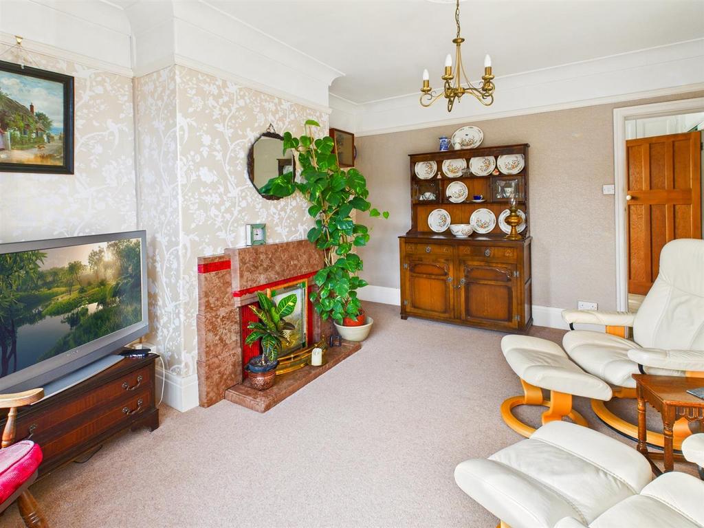 CAM01713 G0-PR0151-STILL021.jpg