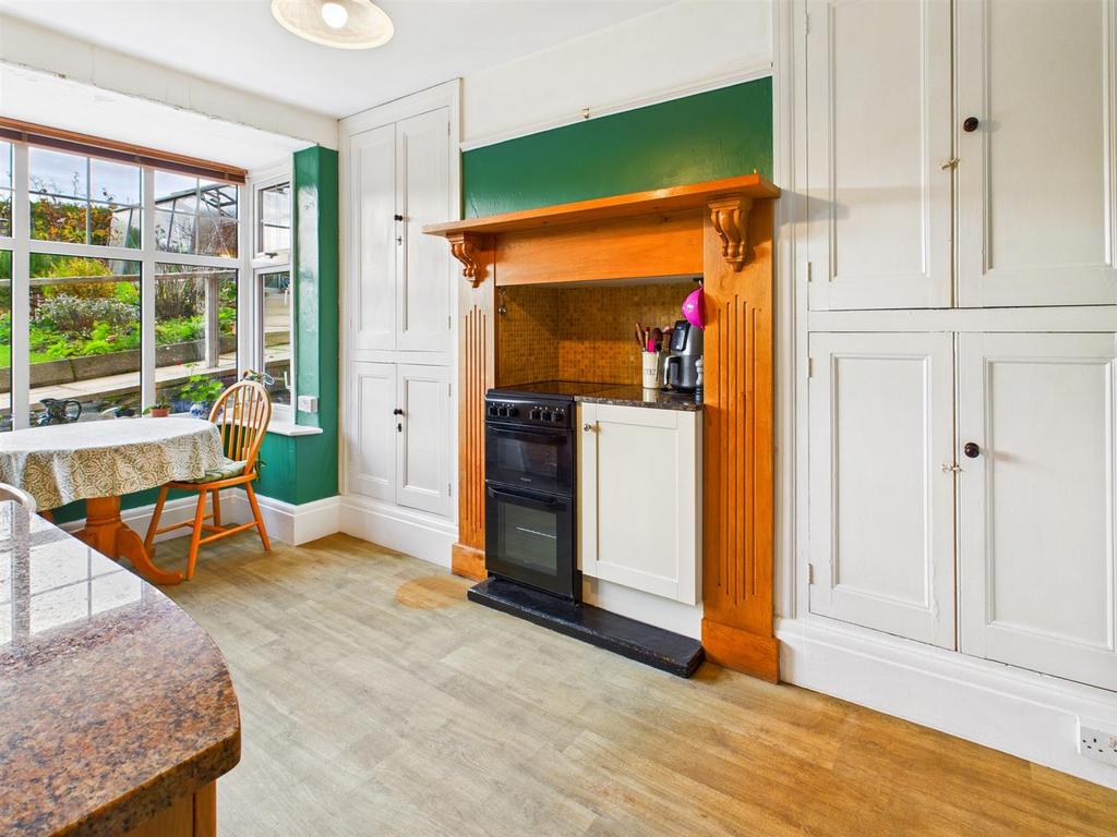 CAM01713 G0-PR0151-STILL022.jpg