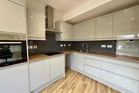 undefined, Central Avenue, Welling DA16