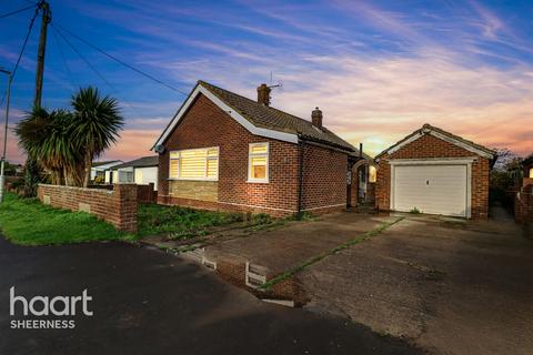3 bedroom detached bungalow for sale, Danes Drive, Bayview