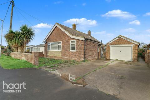 3 bedroom detached bungalow for sale, Danes Drive, Bayview