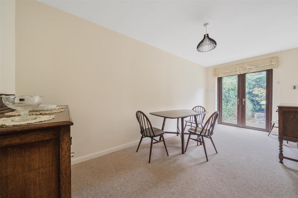 Dining Room 2.jpg
