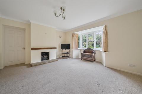 undefined, Bunch Way, Haslemere