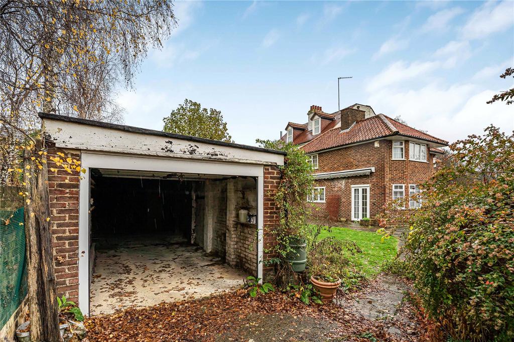 Double Garage