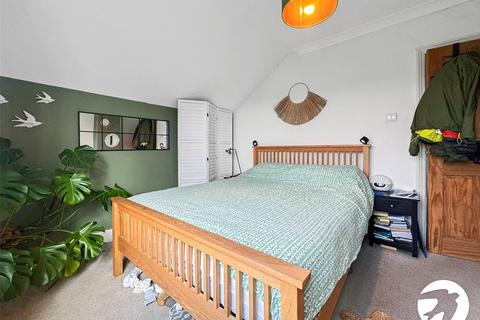 3 bedroom semi-detached house for sale, Hackney Road, Maidstone, Kent, ME16