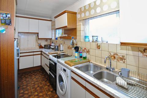 3 bedroom townhouse for sale, Conifer Close, Surrey, Reigate, Surrey, RH2 9NN