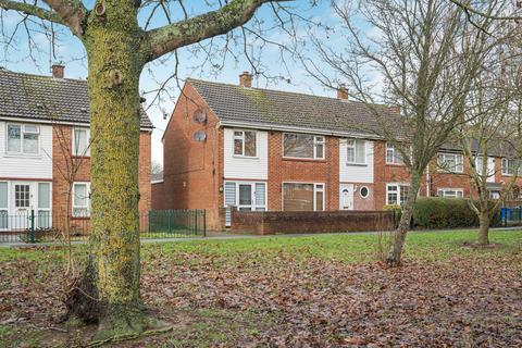 Ruskin Walk, Bicester, OX26