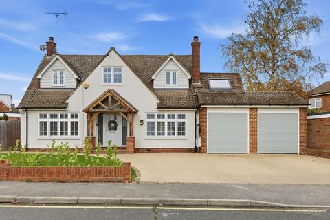 undefined, Pine Close, Ingatestone