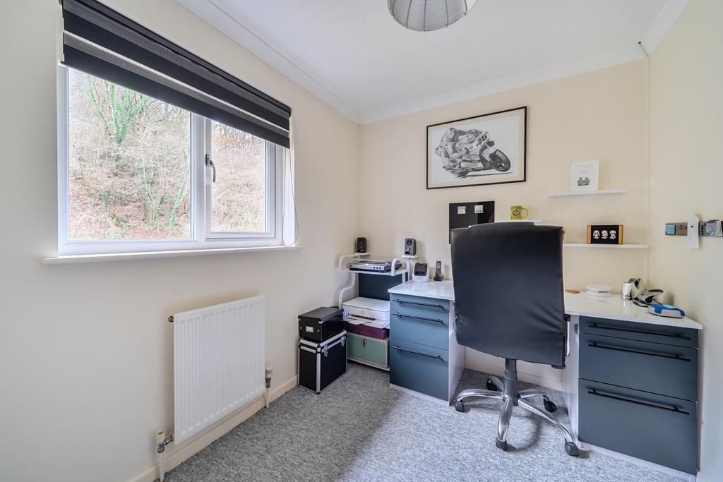 1388111-15-6936e61fa4ed6