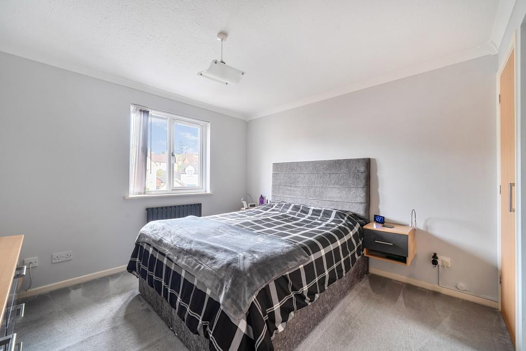 1388111-21-6936e8950d5fc