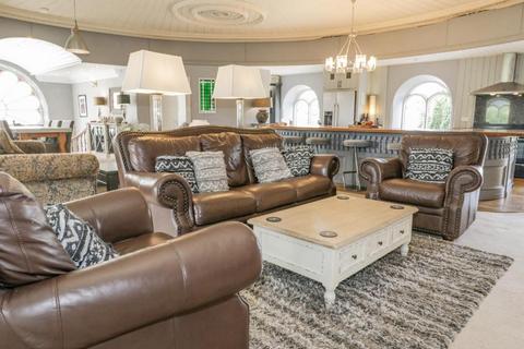 9 bedroom detached house for sale, Llanrug, Caernarfon, LL55
