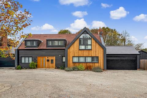 4 bedroom detached house for sale, Roman Road, Shenfield, CM15