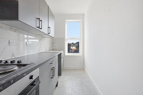 9 bedroom terraced house for sale, Main Road, Harwich, CO12