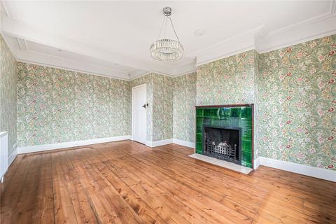 6 bedroom detached house to rent, Pastens Road, Oxted, Surrey, RH8