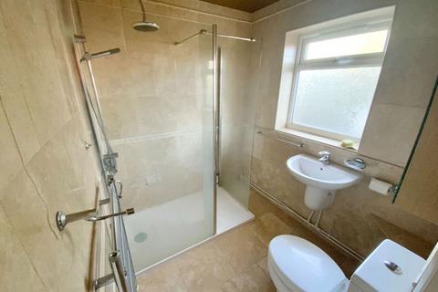 2 bedroom terraced house for sale, Beeches Road, Rowley Regis B65