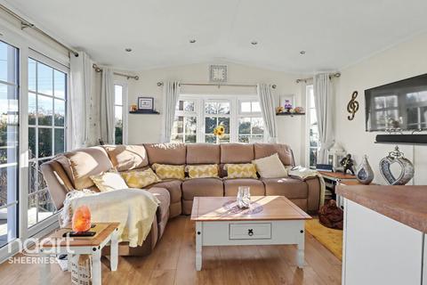 undefined, Beverley Park, eastchurch