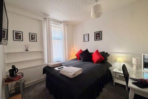 Hotel for sale, Albert Road, Blackpool, Lancashire, FY1 4PW