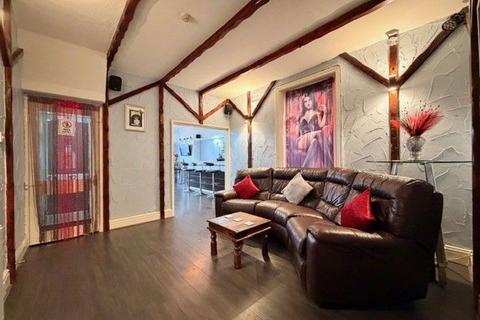 Hotel for sale, Albert Road, Blackpool, Lancashire, FY1 4PW