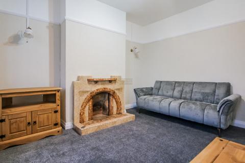 2 bedroom semi-detached house to rent, Cherington Road, Birmingham B29