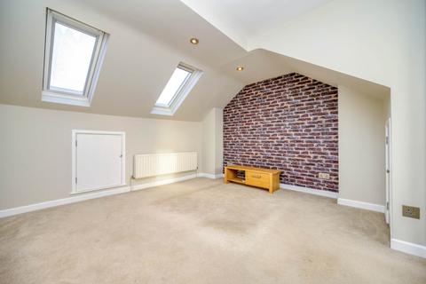 undefined, Henley Road, Reading RG4