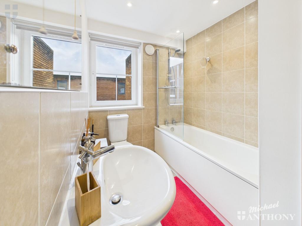 02b3f6c642d748428181551e61e98f39 80 CAM03852 G0-PR0