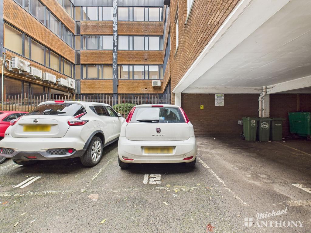 D2b164b7977d4a7794d2a283bd054f0f 80 CAM03852 G0-PR0