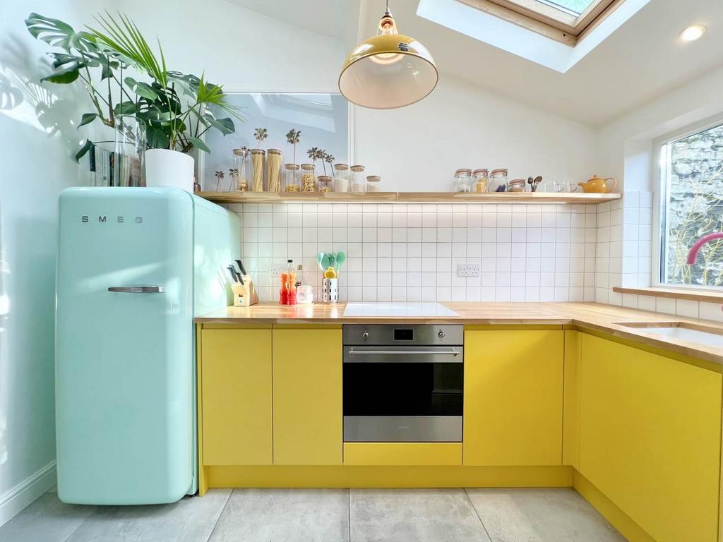 Kitchen 2