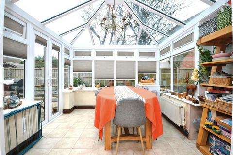 3 bedroom end of terrace house for sale, Blenheim Road, Yapton, Arundel, BN18 0HH